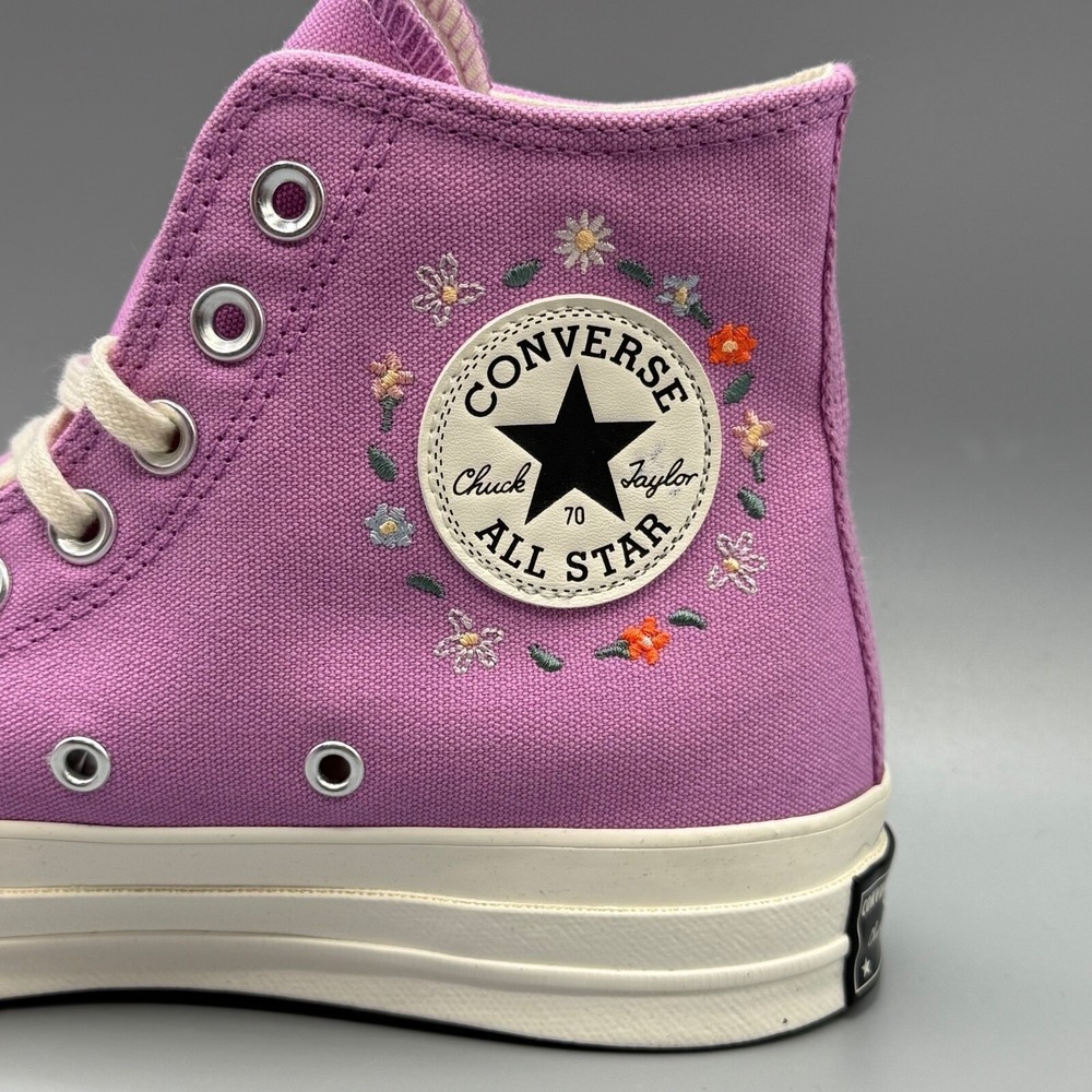 Converse Chuck 70 Women's 9.5 Hi Top Sneakers Pink Little Flowers A11561F - Picture 2 of 14